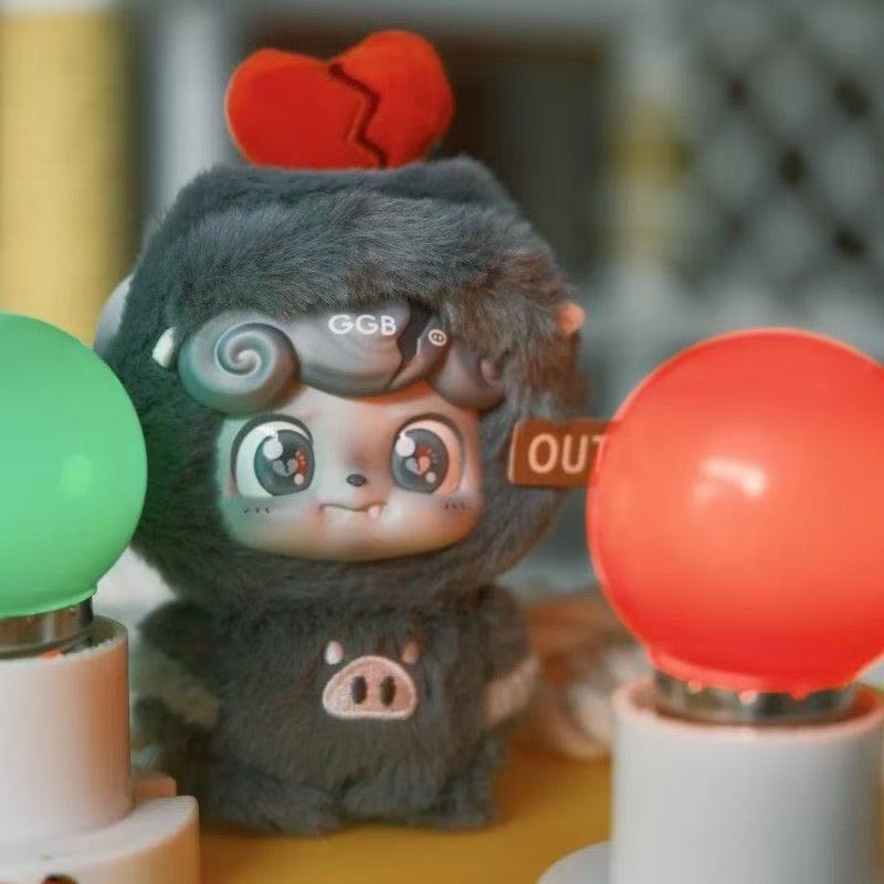 Q Kid X GG Bond Super Bro Blind Box